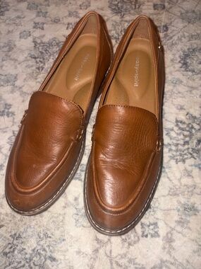 Easy Spirit Cognac Leather Slip-On Loafers